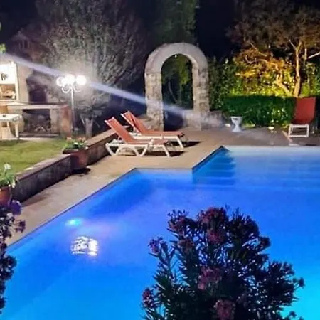 לינה וארוחת בוקר Nido Del Merlo