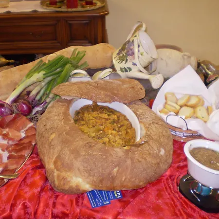 Nido Del Merlo לינה וארוחת בוקר